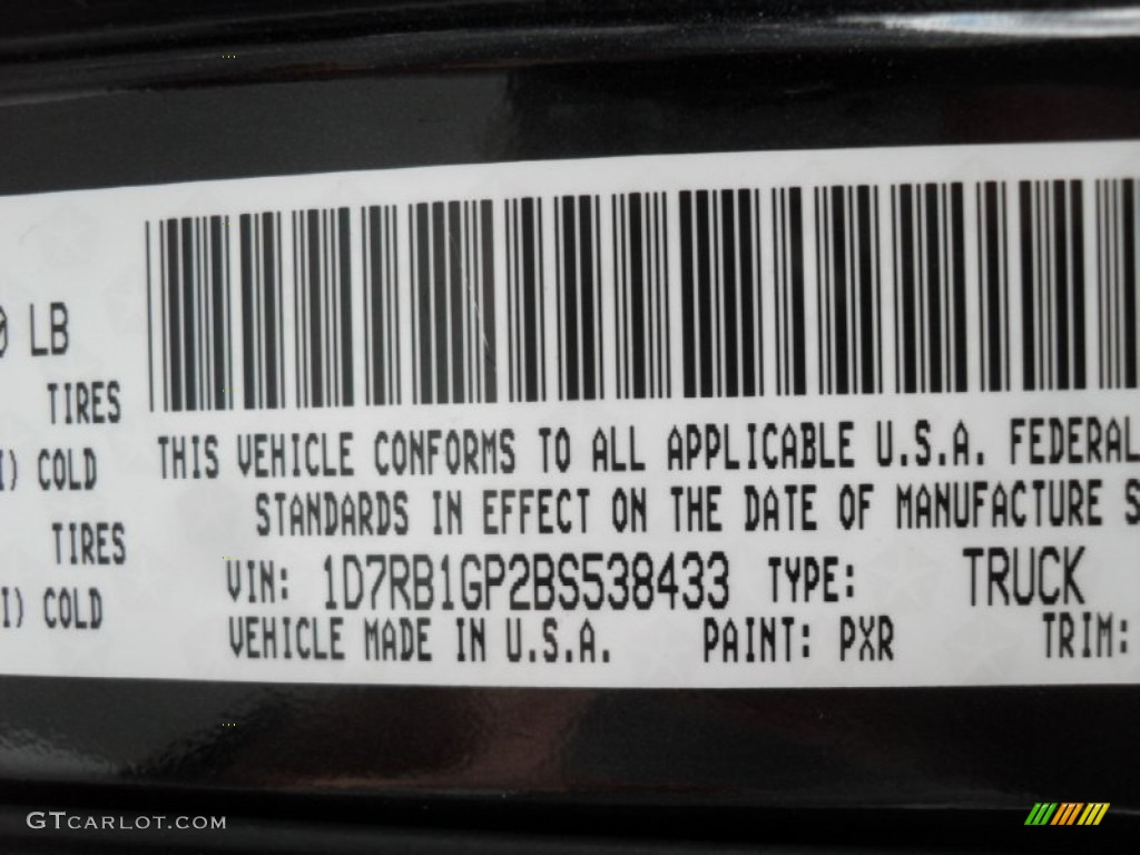 2011 Ram 1500 SLT Quad Cab - Brilliant Black Crystal Pearl / Dark Slate Gray/Medium Graystone photo #6