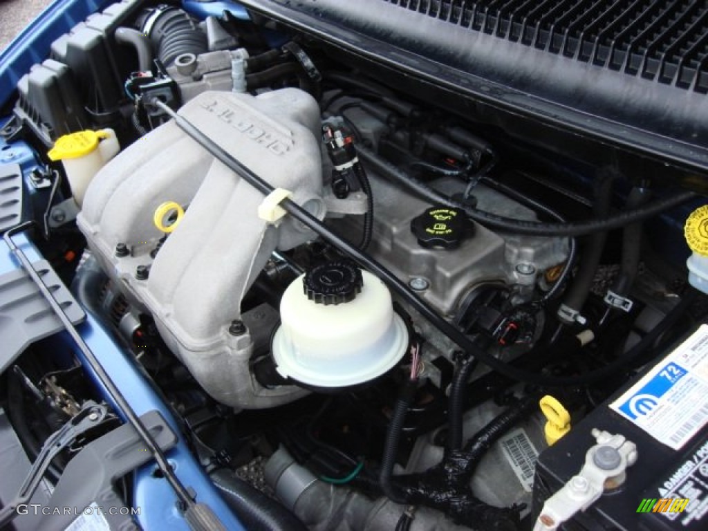 2007 Dodge Caravan SE 2.4 Liter DOHC 16-Valve 4 Cylinder Engine Photo #55215457