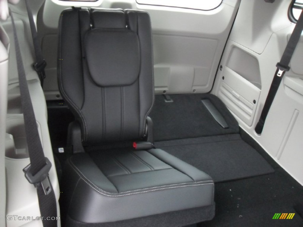 Black/Light Graystone Interior 2012 Chrysler Town & Country Touring - L Photo #55215919