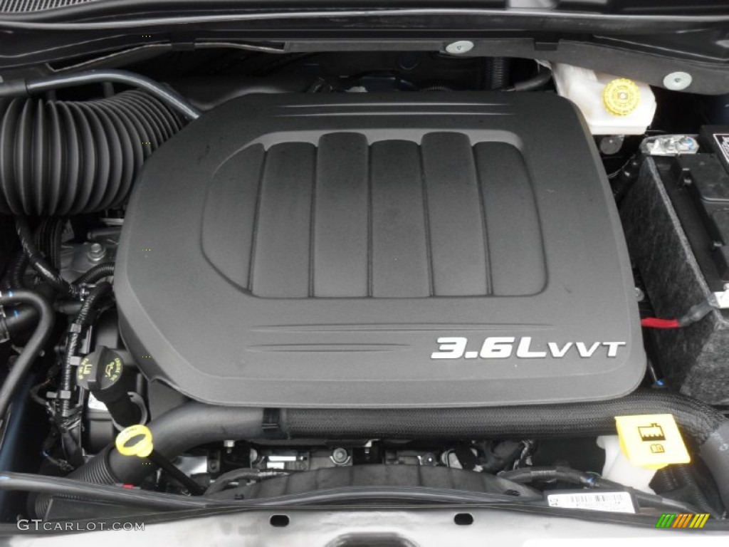 2012 Chrysler Town & Country Touring - L 3.6 Liter DOHC 24-Valve VVT Pentastar V6 Engine Photo #55215977