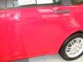 Vermillion Red - Focus SE Sedan Photo No. 4