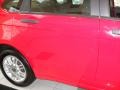 Vermillion Red - Focus SE Sedan Photo No. 8
