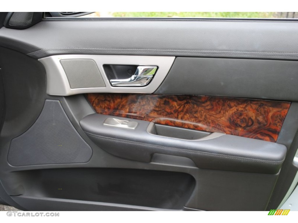 2009 Jaguar XF Premium Luxury Charcoal/Charcoal Door Panel Photo #55218874