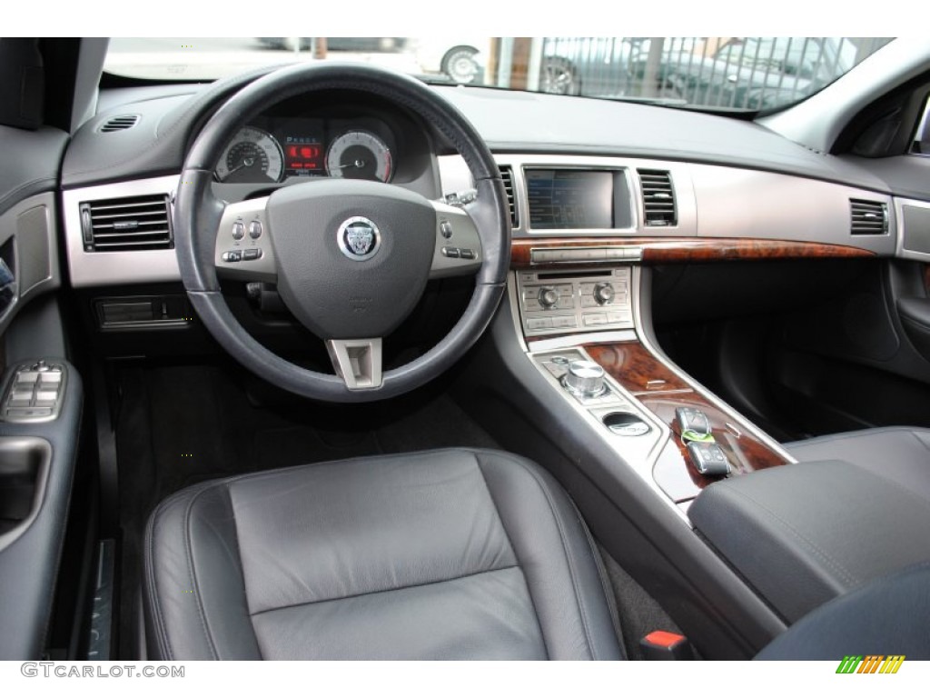 2009 Jaguar XF Premium Luxury Charcoal/Charcoal Dashboard Photo #55218937
