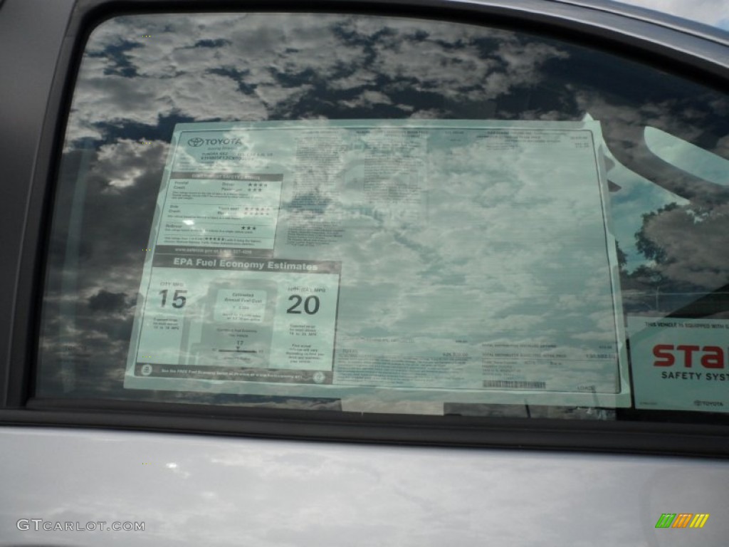 2012 Tundra Double Cab - Silver Sky Metallic / Graphite photo #30