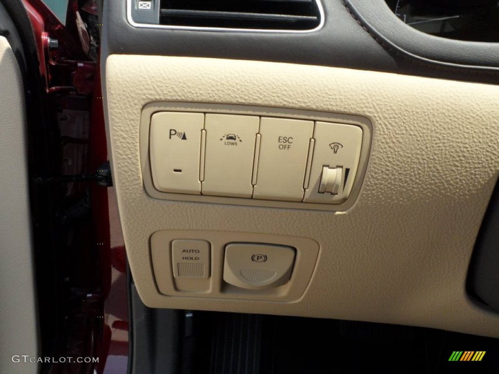 2012 Hyundai Genesis 3.8 Sedan Controls Photo #55220776