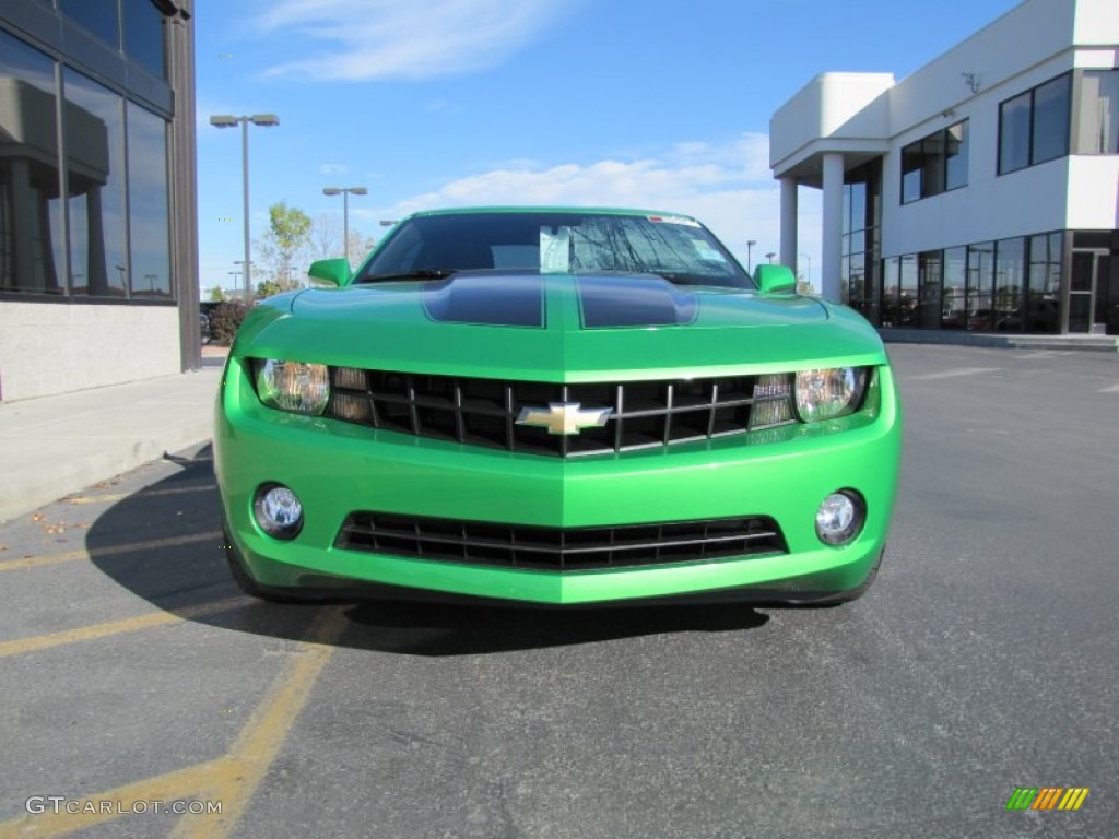 2010 Camaro LT Coupe Synergy Special Edition - Synergy Green Metallic / Black/Green photo #23