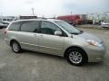 Silver Shadow Pearl - Sienna XLE Photo No. 7