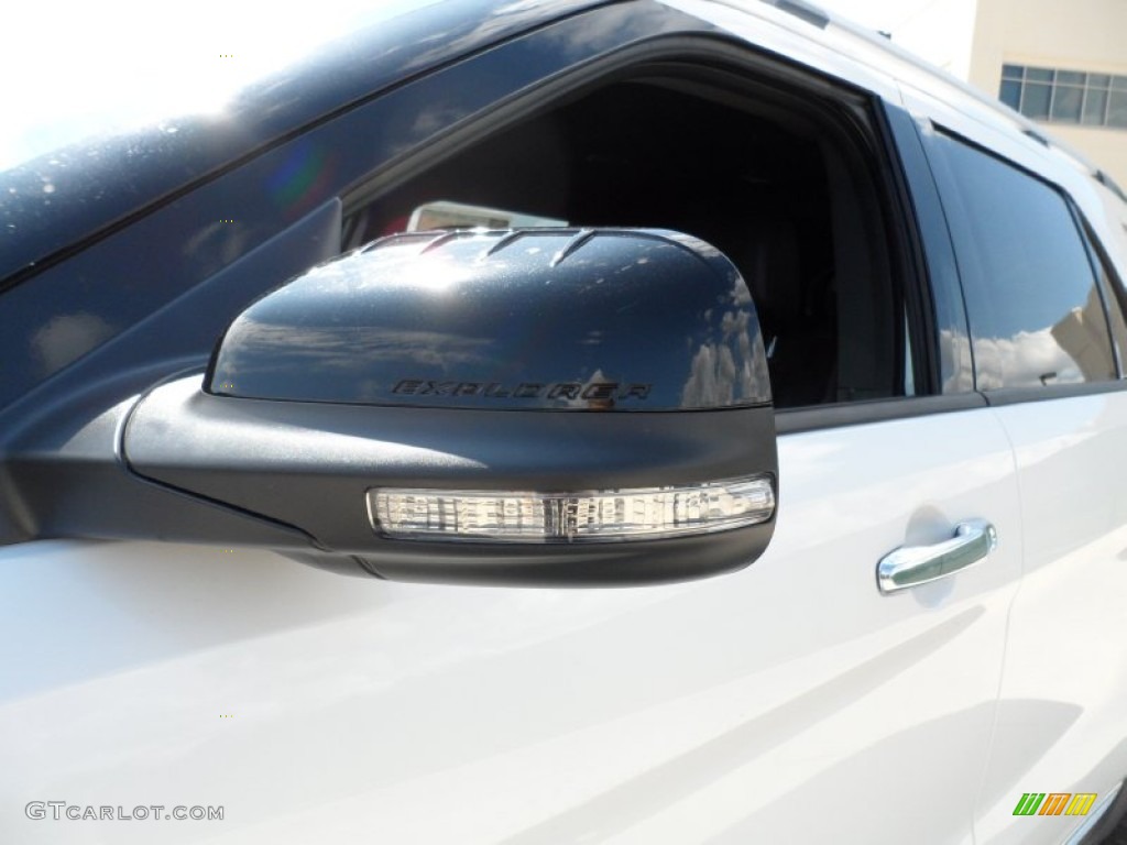2012 Explorer XLT - White Platinum Tri-Coat / Charcoal Black photo #12