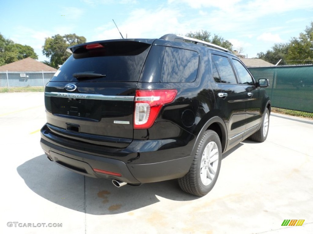 2012 Explorer XLT EcoBoost - Black / Charcoal Black photo #3