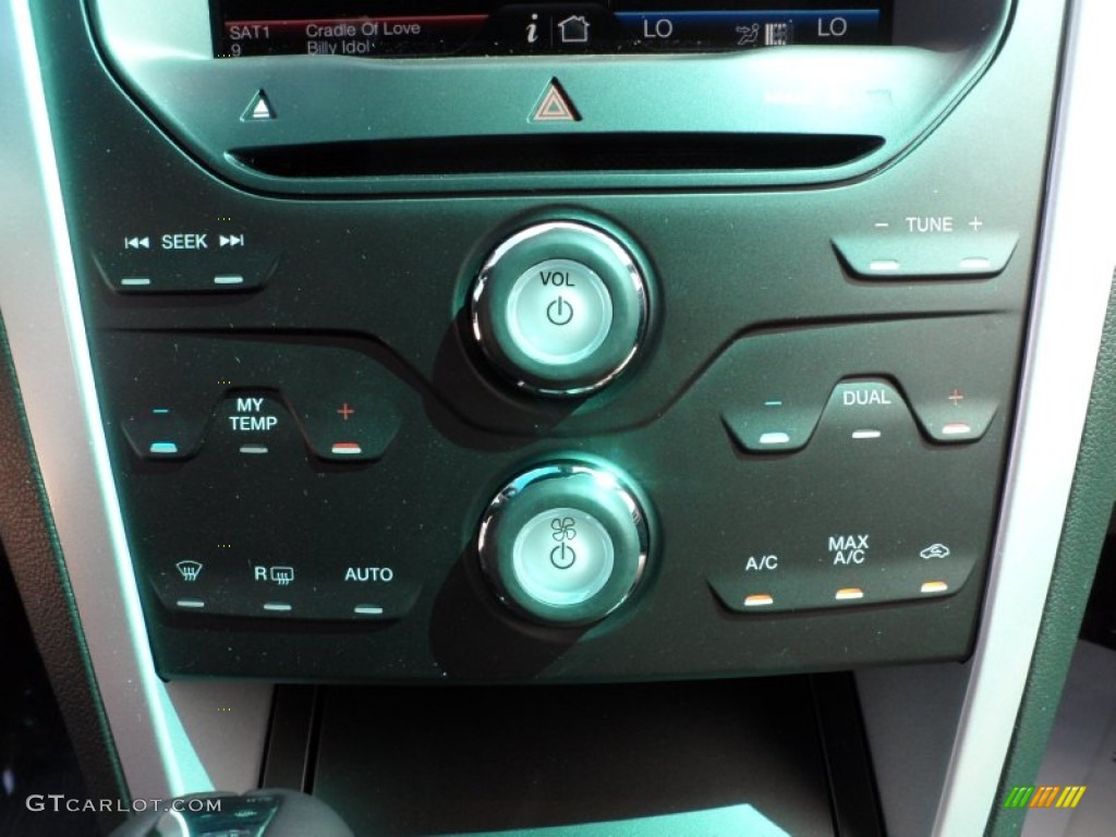 2012 Ford Explorer XLT EcoBoost Audio System Photos