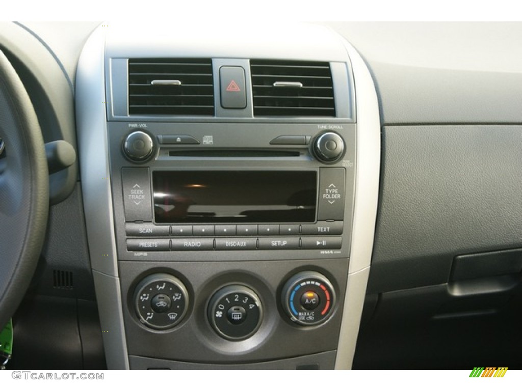 2011 Toyota Corolla S Controls Photo #55225549
