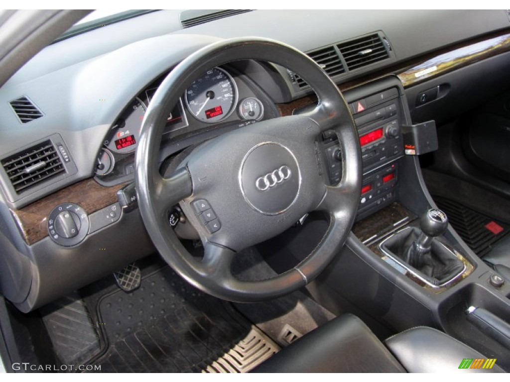 2004 Audi S4 4.2 quattro Sedan Black Steering Wheel Photo #55227022