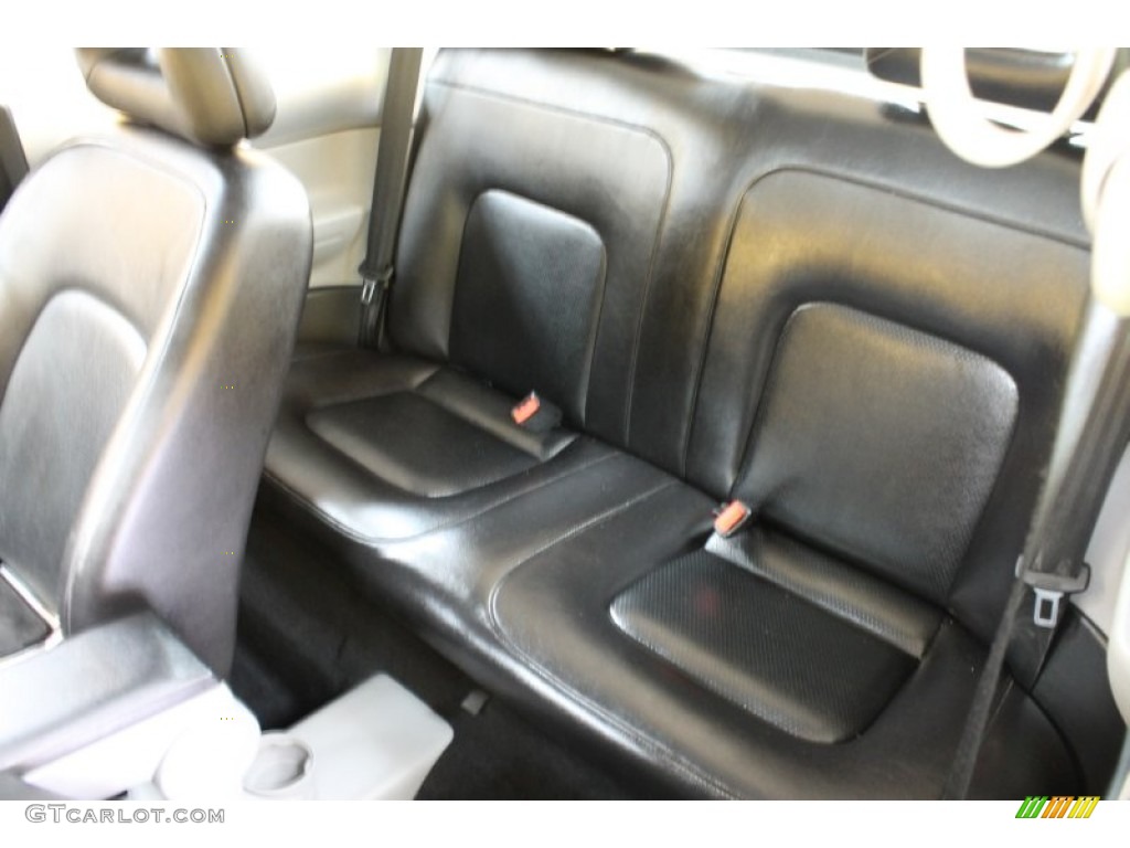 Black Interior 2000 Volkswagen New Beetle GLS Coupe Photo #55227286