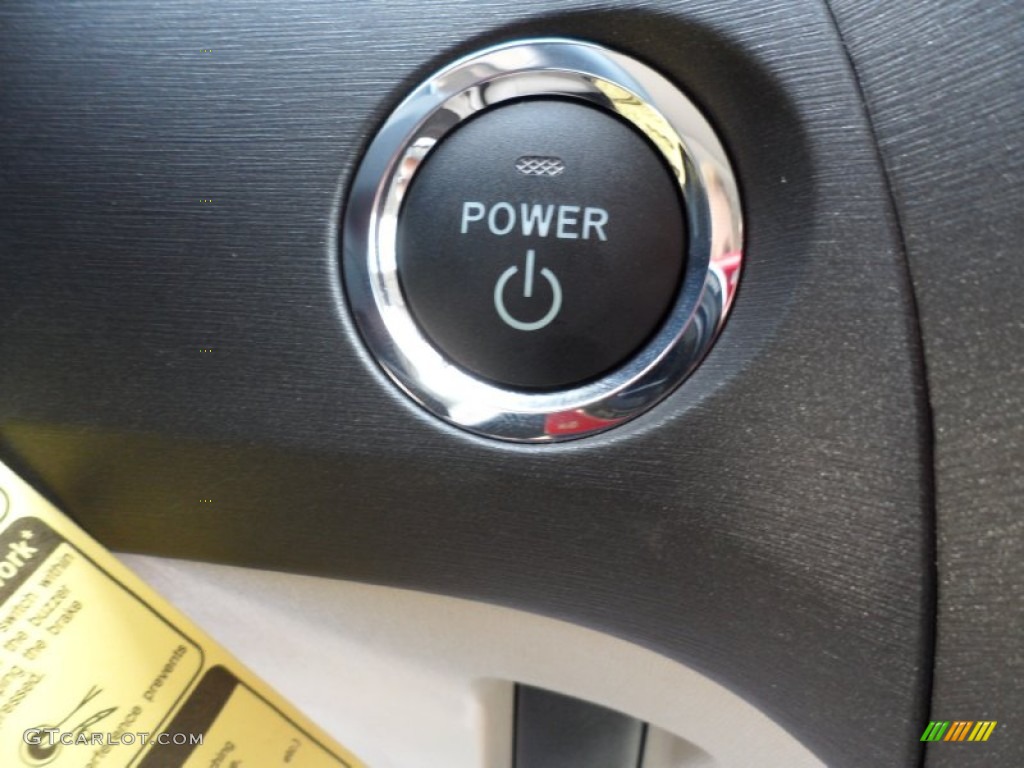2011 Toyota Prius Hybrid IV Controls Photo #55228558