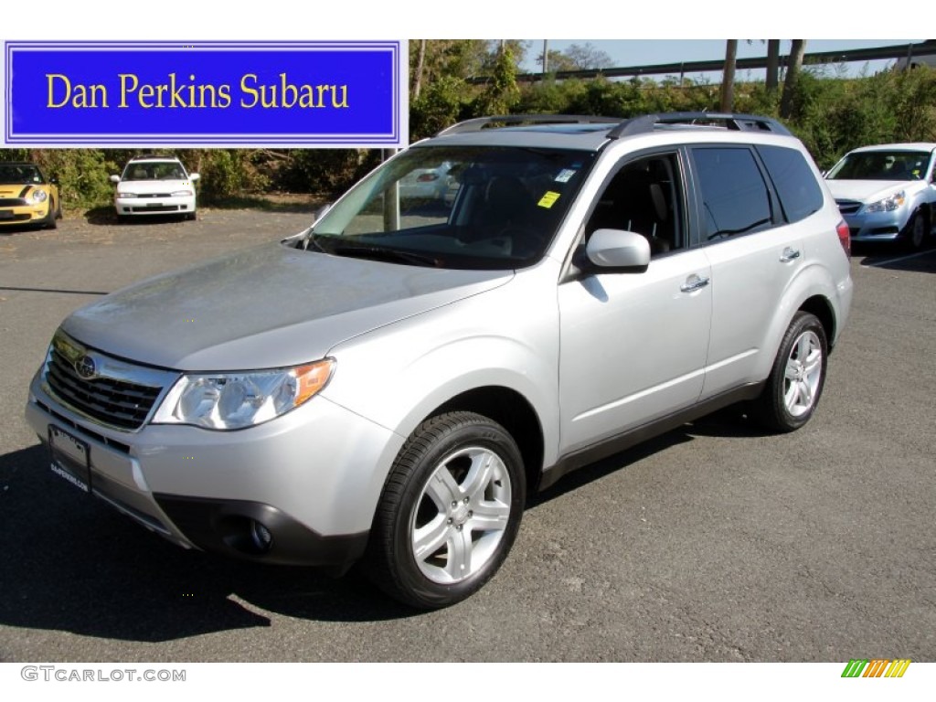 2009 Forester 2.5 X Limited - Spark Silver Metallic / Black photo #1