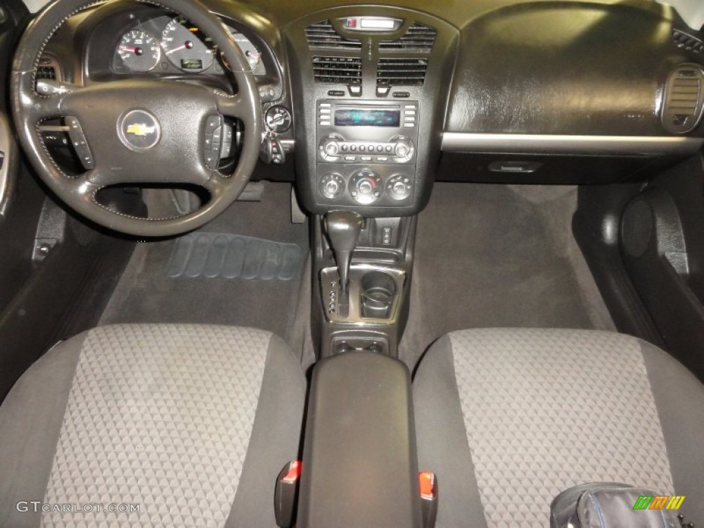 2006 Malibu Maxx LT Wagon - Silverstone Metallic / Ebony Black photo #25