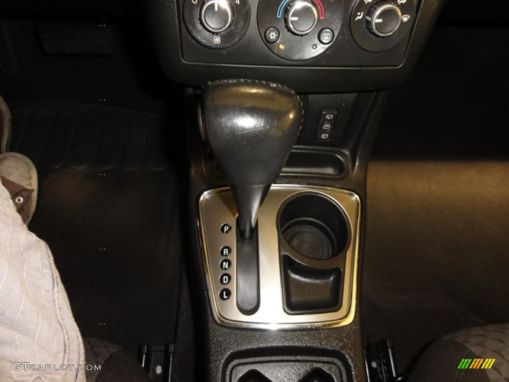 2006 Malibu Maxx LT Wagon - Silverstone Metallic / Ebony Black photo #32