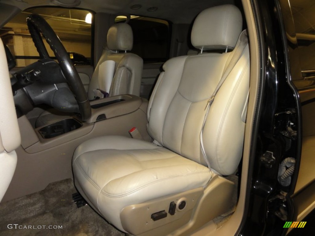 2003 Suburban 1500 LT 4x4 - Black / Tan/Neutral photo #16