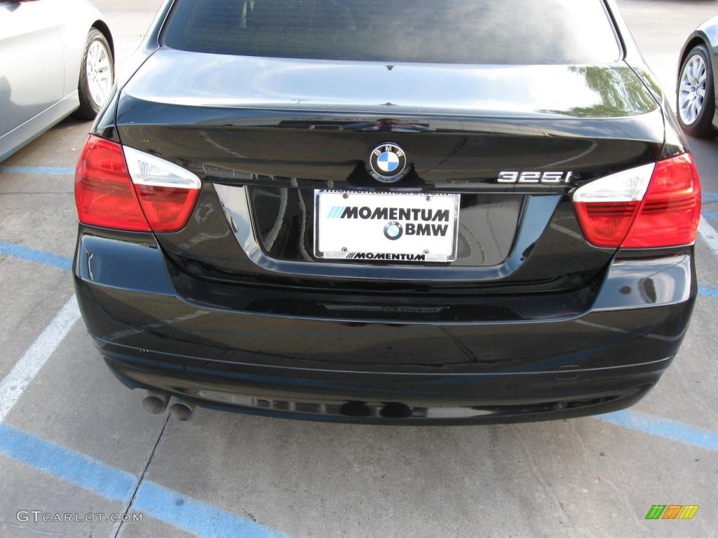 2006 3 Series 325i Sedan - Jet Black / Beige photo #2