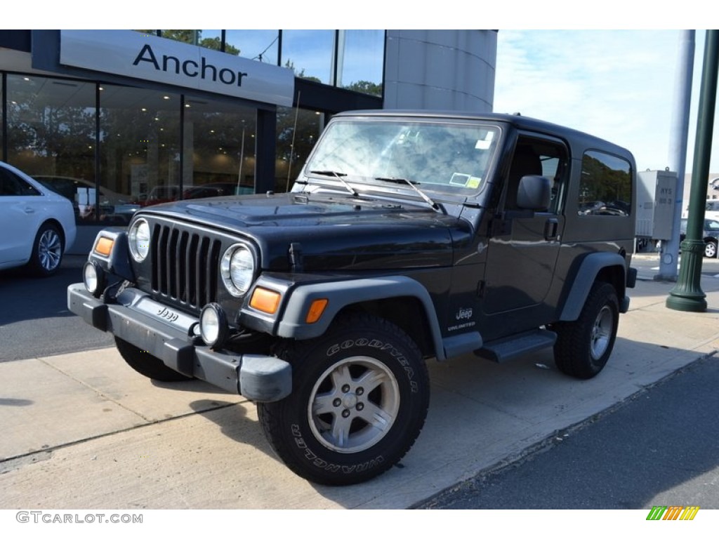 2004 Wrangler Unlimited 4x4 - Black / Dark Slate Gray photo #1