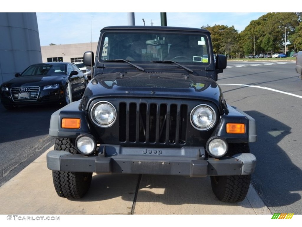 2004 Wrangler Unlimited 4x4 - Black / Dark Slate Gray photo #2