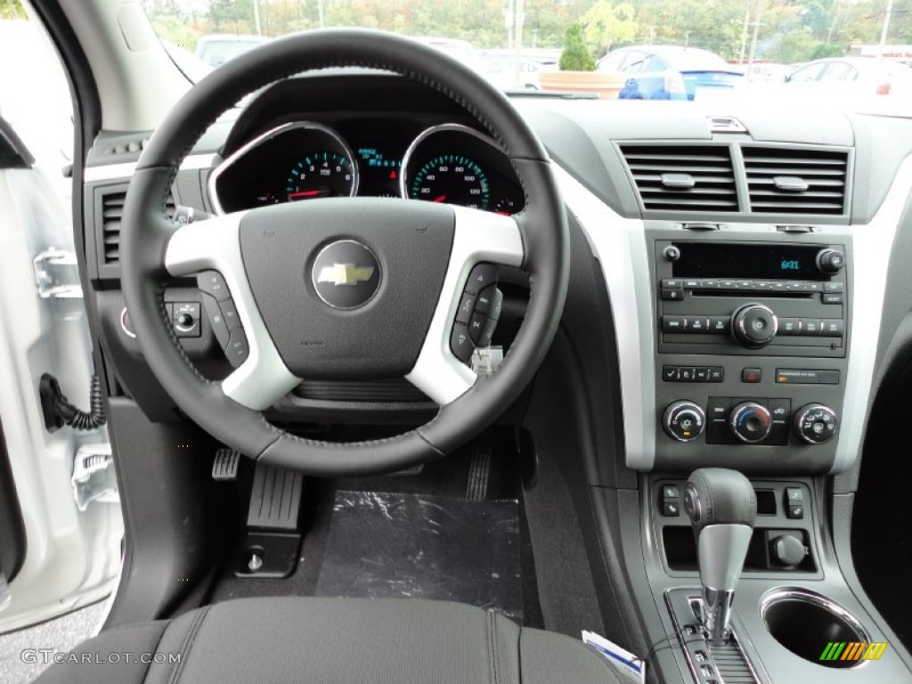 2012 Chevrolet Traverse LT AWD Ebony Dashboard Photo #55234528