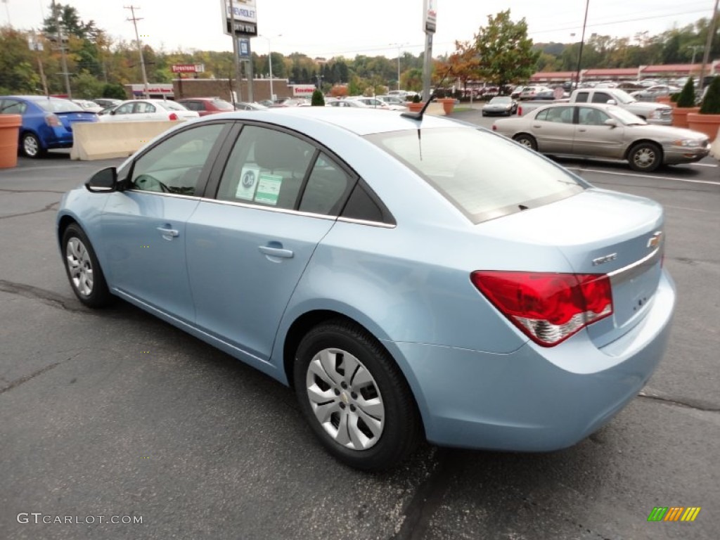 2012 Cruze LS - Ice Blue Metallic / Jet Black/Medium Titanium photo #5