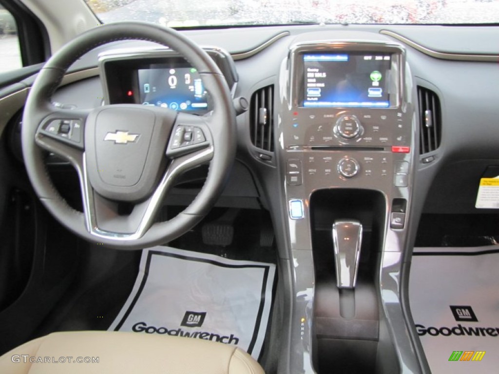 2012 Chevrolet Volt Hatchback Light Neutral/Dark Accents Dashboard Photo #55237739