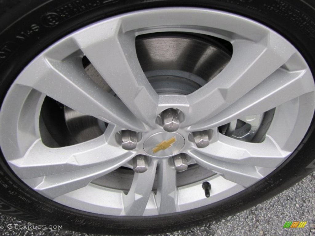 2012 Chevrolet Equinox LS Wheel Photo #55238002