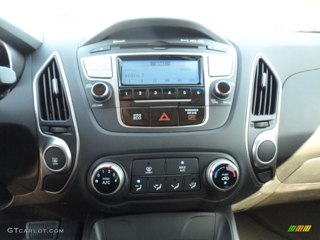 2012 Hyundai Tucson GLS Black Dashboard Photo #55242043