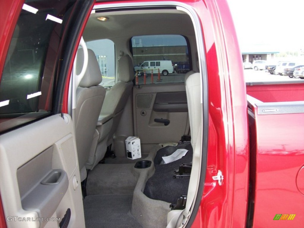 2008 Ram 3500 SLT Quad Cab 4x4 - Inferno Red Crystal Pearl / Khaki photo #15