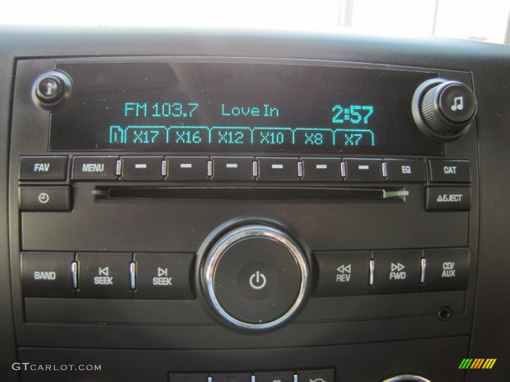 2009 Chevrolet Silverado 2500HD LT Crew Cab 4x4 Audio System Photo #55243174