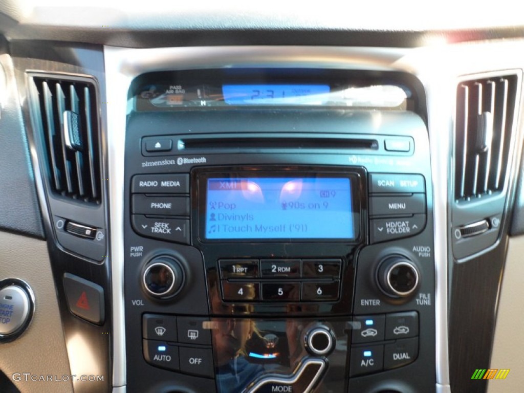 2012 Hyundai Sonata Limited Controls Photo #55244935