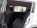 Brilliant Silver - Versa 1.8 S Hatchback Photo No. 11