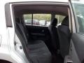Brilliant Silver - Versa 1.8 S Hatchback Photo No. 12