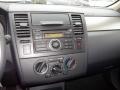 Brilliant Silver - Versa 1.8 S Hatchback Photo No. 20