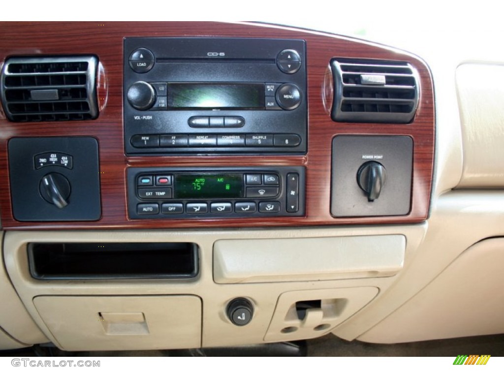 2005 Ford F250 Super Duty Lariat Crew Cab 4x4 Controls Photo #55247842