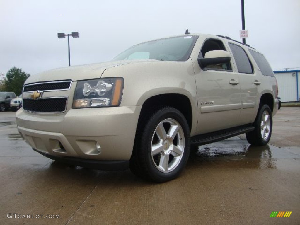 2007 Tahoe LTZ 4x4 - Gold Mist Metallic / Light Cashmere/Ebony photo #1