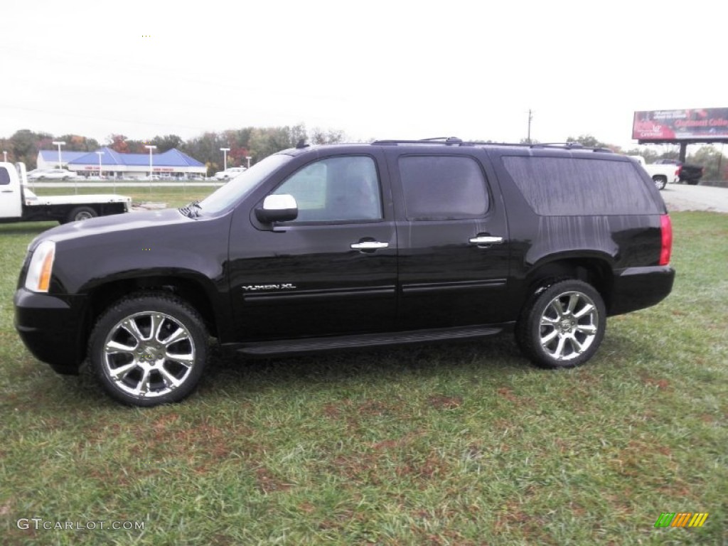 2012 GMC Yukon XL SLE Exterior Photos