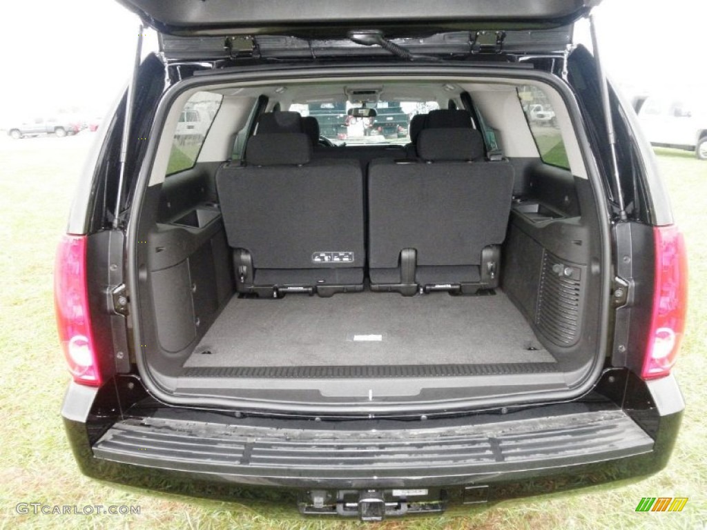 2012 GMC Yukon XL SLE Trunk Photos