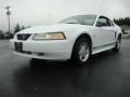 Crystal White 2000 Ford Mustang V6 Coupe
