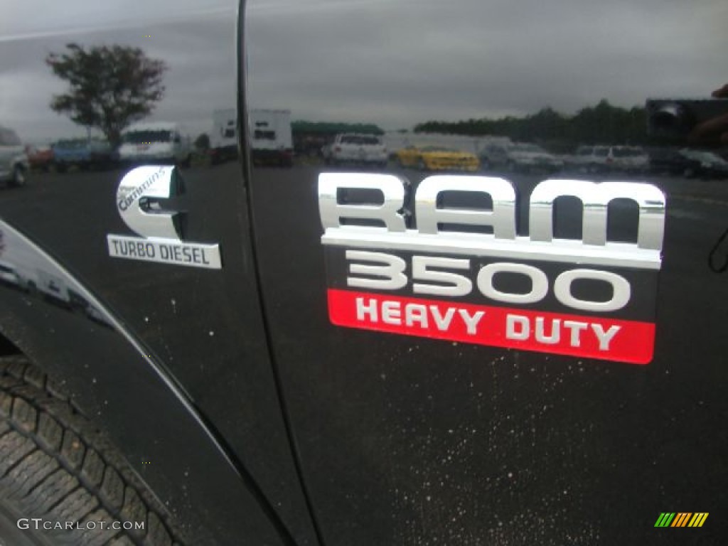 2012 Ram 3500 HD Laramie Crew Cab 4x4 Dually - Black / Dark Slate photo #8