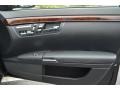 Black - S 550 Sedan Photo No. 18