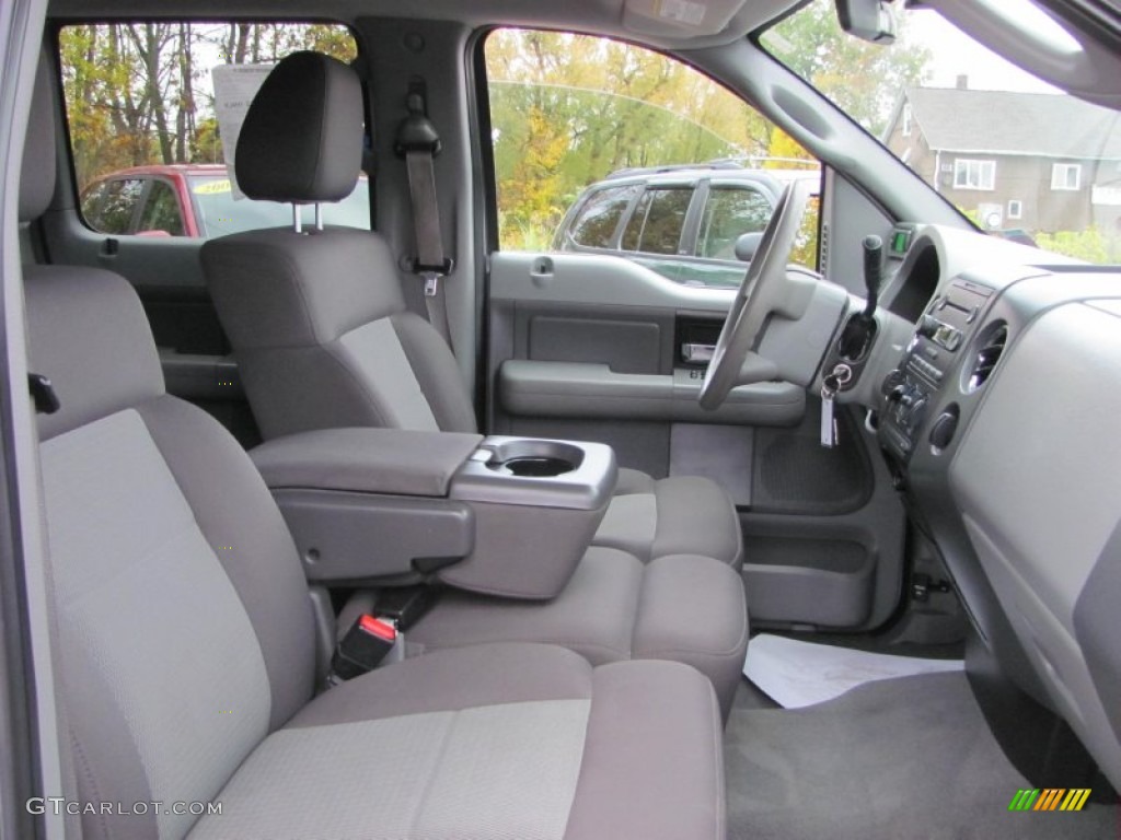 2006 F150 XLT SuperCrew 4x4 - Oxford White / Medium/Dark Flint photo #15