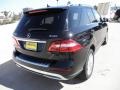 Black - ML 350 4Matic Photo No. 4