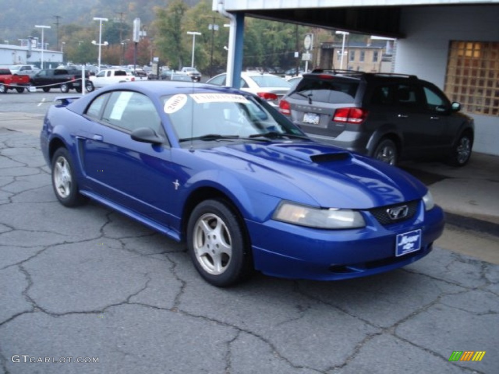 2003 Mustang V6 Coupe - Sonic Blue Metallic / Dark Charcoal/Medium Graphite photo #2