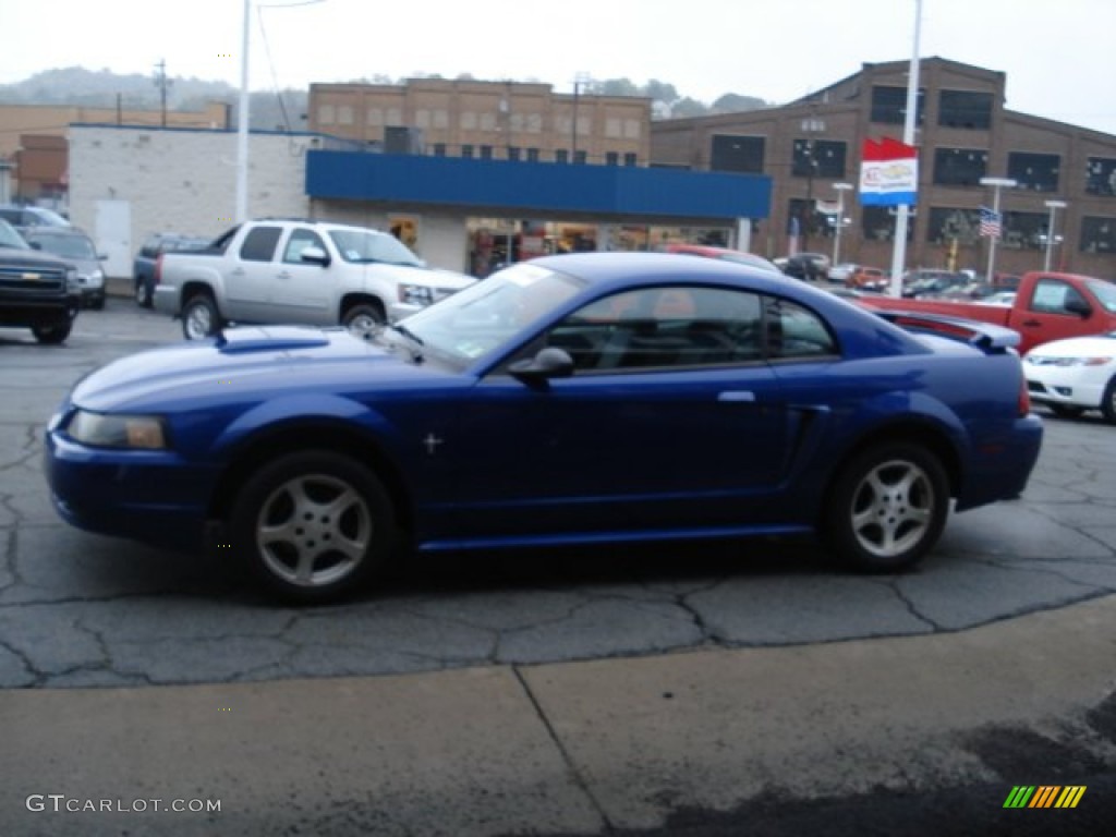 2003 Mustang V6 Coupe - Sonic Blue Metallic / Dark Charcoal/Medium Graphite photo #5