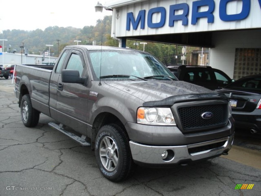 2006 F150 XLT Regular Cab 4x4 - Dark Shadow Grey Metallic / Medium Flint photo #2