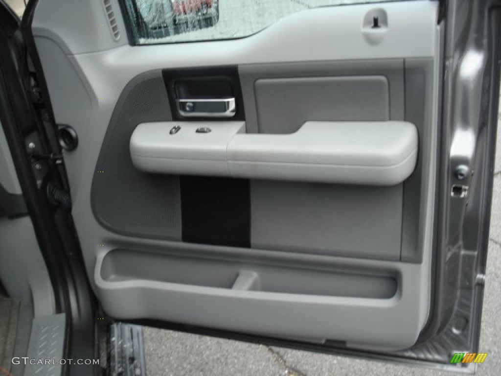 2006 F150 XLT Regular Cab 4x4 - Dark Shadow Grey Metallic / Medium Flint photo #21